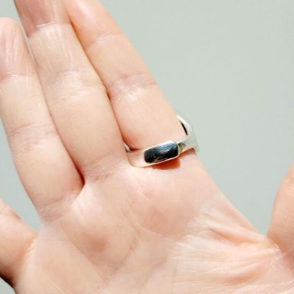 Brand New Silver Skull Captain Ring #2 Adjustable Size - Picture 5 of 8